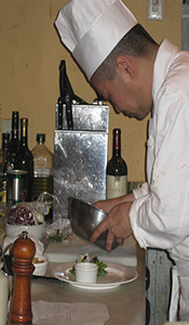 村上市のイタリアン・南欧料理 カーサ デル ファーロのシェフ